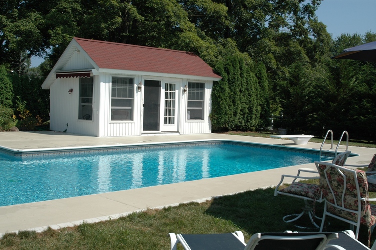 https://www.customconcretesolutionsct.com/wp-content/uploads/2019/04/Wallingford_Pool.jpg